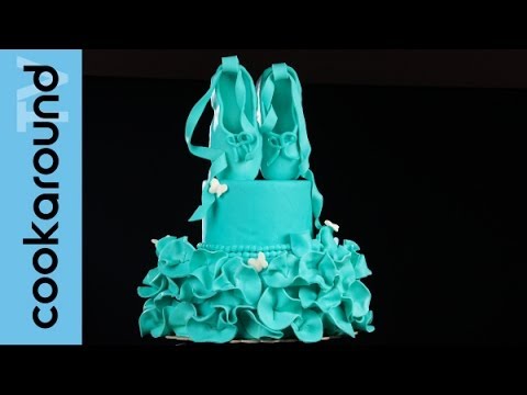 Ruffle cake / Torta ricoperta in pasta di zucchero