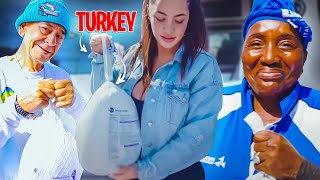 I Gave Out Free Turkeys in The Hood!