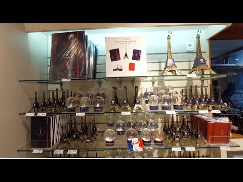 Torre Eiffel (La Tour Eiffel), Paris: junho de 2022