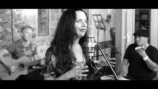 Amelia Brightman - The Fairest Of The Seasons (Live Acoustic Video)
