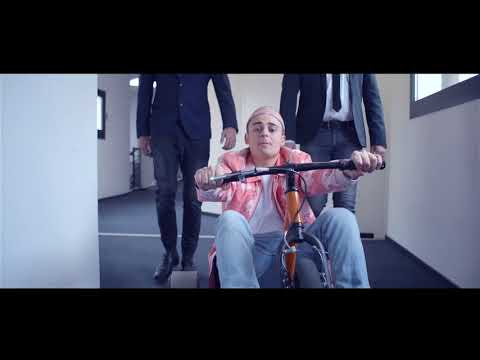 Benzzi - Surfait (Clip Officiel)