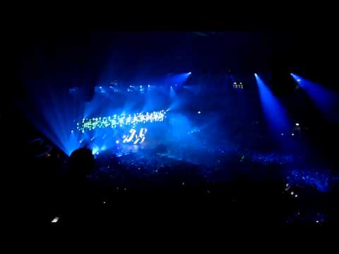 Deadmau5 - Strobe  Live HD @ London Earls Court 18.12.10
