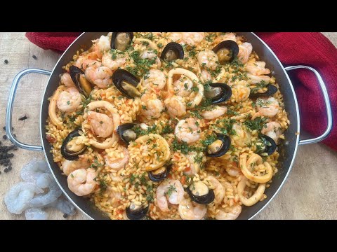 Como hacer Paella de Camarones con Mejillones - Clau y Canela