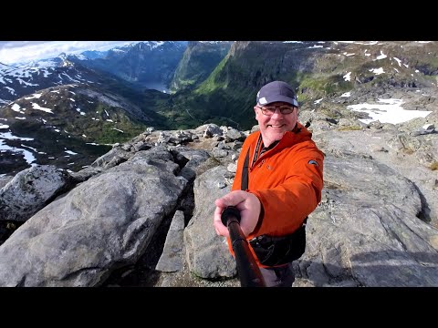 Should You Do Dalsnibba Mountain’s Geiranger Skywalk?