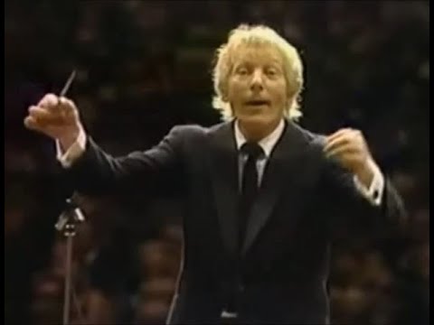 Danny Kaye conducts "Fiddle-Faddle" with the New York Philharmonic