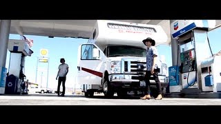 On Tour With Beat Connection and White Arrows