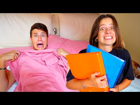 DOBBIAMO RIFARE L'ESAME DI MATURITÀ PERCHÉ É STATO ANNULLATO!! *Scherzo a Matti*