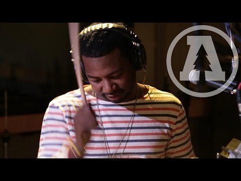 Young Buffalo - Cliff Diver | Audiotree Live