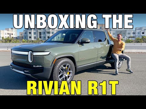 2022 Rivian R1T Unboxing