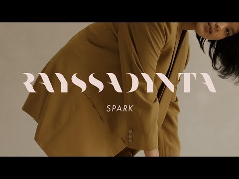 Rayssa Dynta - Spark (Lyrics Video)