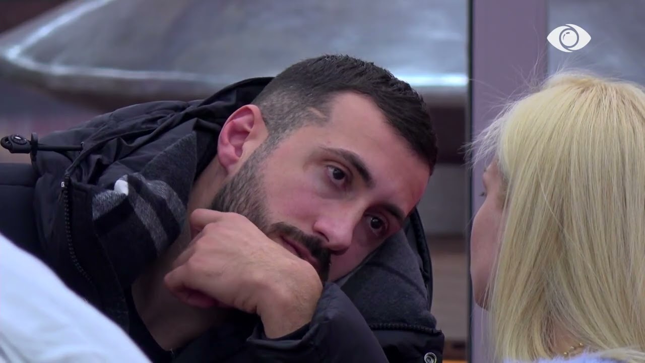 Ke ardhur shumë i vendosur/ Danja bisedon me Jozin për raportin me Loredanën