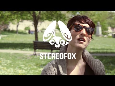Hannah Georgas - Robotic (Stereofox Sessions)