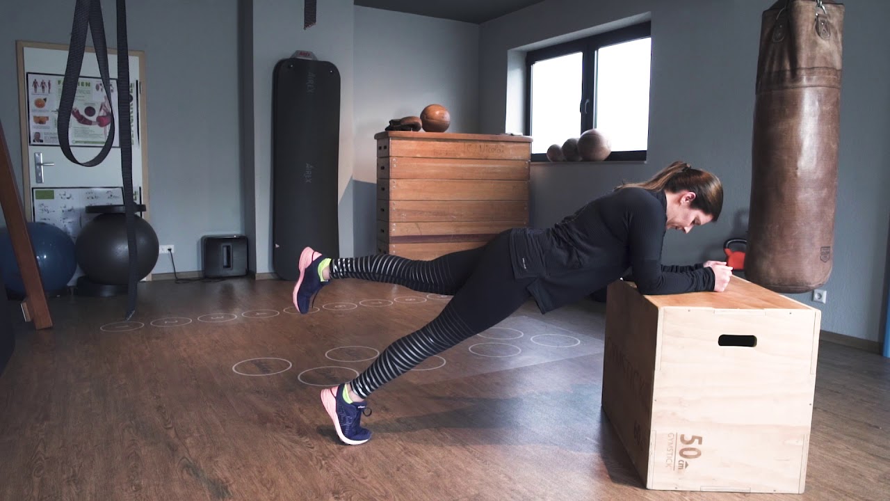 #Übung 4: Planke mit Beinheben - Maxilauf Hamm