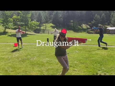 Spyra 2 vandens šautuvų kova