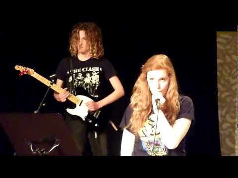 The MetroGnomes - Hallelujah (HD)