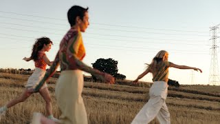 Bailando Lento Music Video