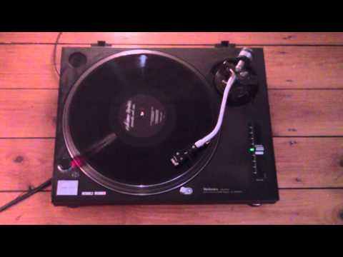 Generique Debut (Eskimo Twins Rework)