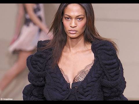 [VIDEO] Défilé Julien MacDonald