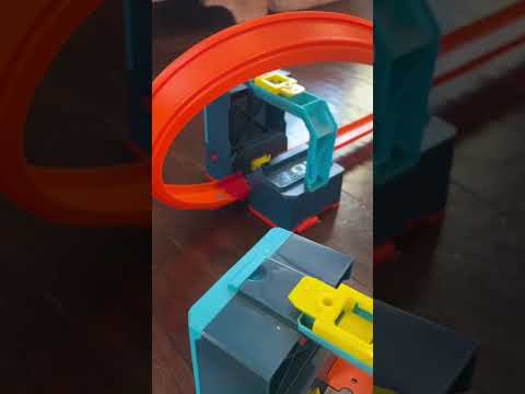 Hot Wheels Double Loop d’Loop Track Design. #toys #kids #crazycars #stuntcar #hotwheelscarculture