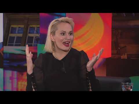 1. Monika Absolonová (7. 11. 2020, Malostranská beseda)