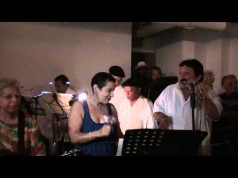 Hermanas Marquez-Lo Que Yo Traigo Es Saoco