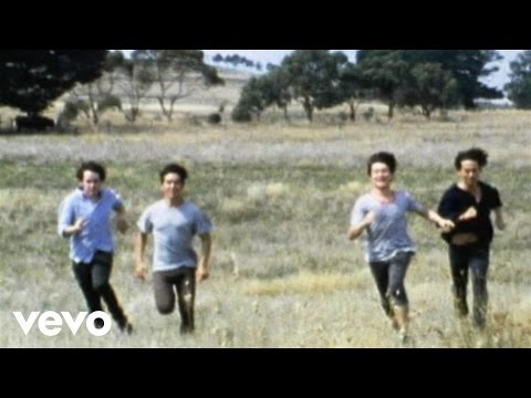 Last Dinosaurs - Honolulu (Official Video)