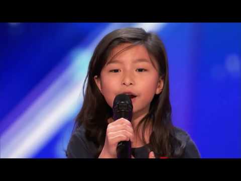 Celine Tam sings "My Heart Will Go On" on #AGT 2017 (With Judge Comments)