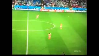 Manchester United Daley Blind Horrendous Pass
