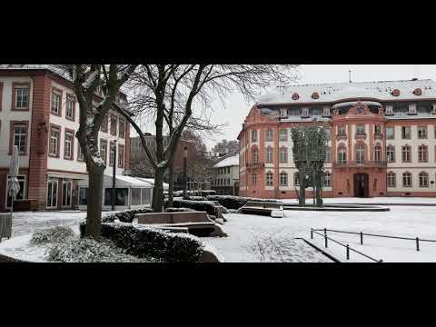Mainz - Schneebedeckter Schillerplatz em janeiro de 2021