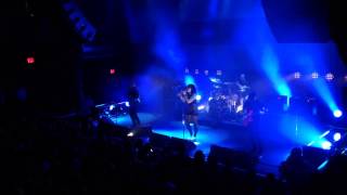 Sleigh Bells @ 930 club You Dont Get Me Twice