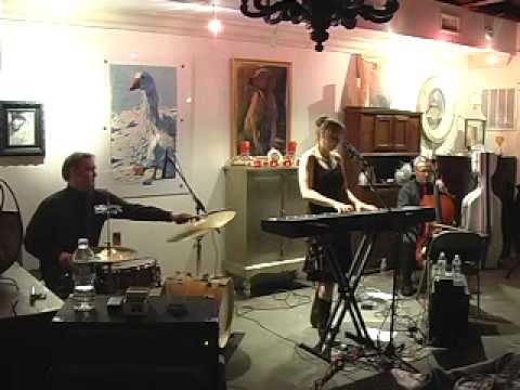 Lucciana Costa "One Known Casualty" live