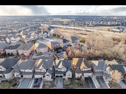 40 Upperlinks Drive, Brampton Home - Real Estate Properties