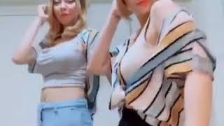 Download lagu story wa cewek cantik seksi montok || goyang hot mp3