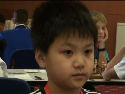 B12 1.8.  Arsens Batashevs  -   Thai Dai Van Nguyen  0 - 1