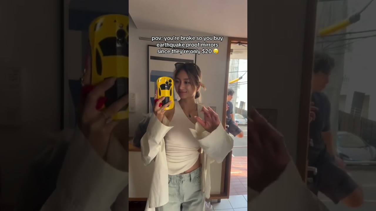 Lightweight Bendable Wall Mirror ✨ Earthquake-Safe