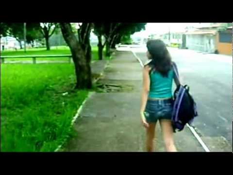 @BrendhaHenllyLC IS A LOS COCAS #FREESTEP