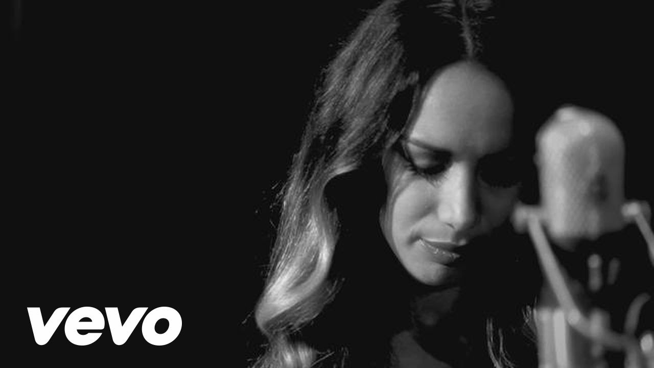 Leona Lewis — Trouble (live)