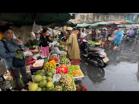 Popular Cambodian street food heavy rain @ market | Delicious plenty of fresh fruit & foods
