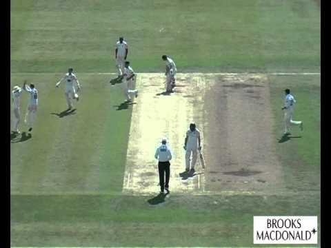 Middlesex v Sussex LV=CC day one match highlights