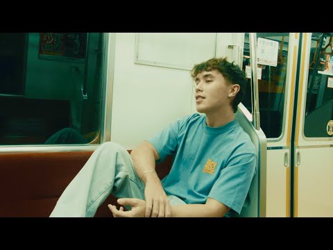 Liam Ferrari - In Your Eyes (Official Music Video)