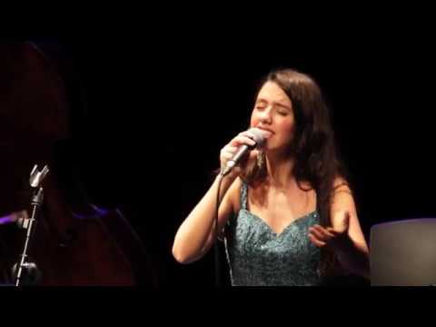 Raquel Lúa · 'Fragilidad'