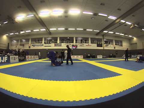 Danny Feliz (ICON Jiu Jitsu) - Final Superheavy Purple Munich Open IBJJF 2013