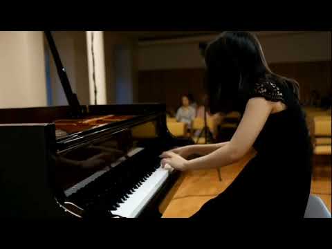 Tao-Chen Hsiao played M.Ravel:Gaspard de la Nuit,No.1,"Ondine"