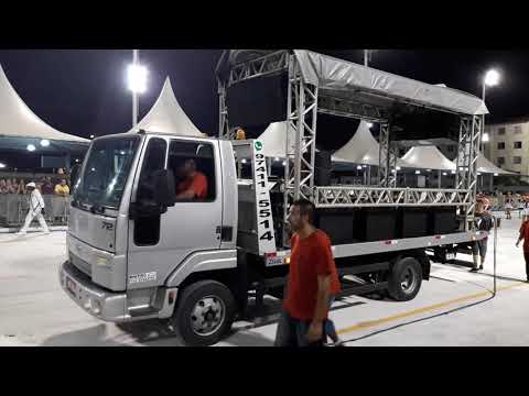 Desfile - Mãos Entrelaçadas - 02.02.2018 em Santos SP