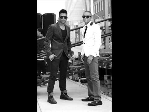 Omy Castillo ft Wallace la voz del amor ( Toda mi vida te di)