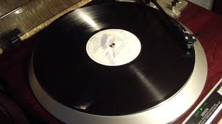 Download lagu The Real Milli Vanilli - Keep On Running (1991) vinyl mp3