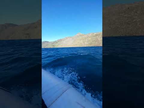 Si el LAGO PUELO esta AGITADO navegarlo es una #aventura #verano 2023 #short #argentina #landscape