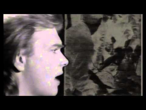 Lorde Vs John Farnham