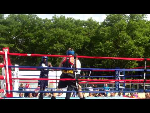 Pound For Pound Boxing Liam vs Tyhler rnd 2