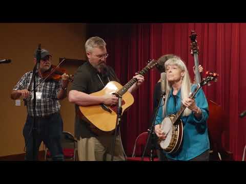 Janet Beazley, "Your Love is Like a Flower" | Midwest Banjo Camp 2018